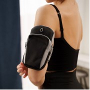Сумка спортивная на руку ONLYTOP, 18х12 см, цвет чёрный