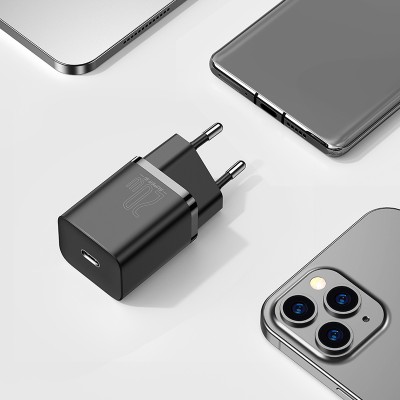 Зарядное устройство BASEUS Super Si USB-C, 3A, 20W, черный Зарядное устройство BASEUS Super Si USB-C, 3A, 20W, черный