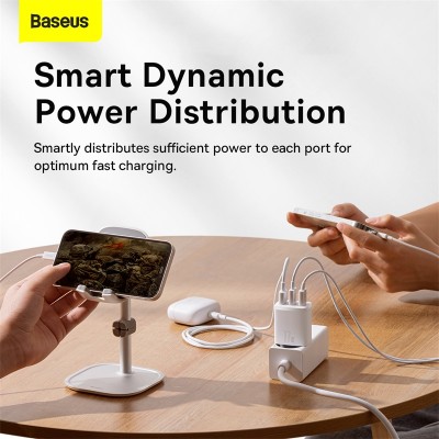 Зарядное устройство BASEUS Compact Charger 3U 3*USB, 3.4A, 17W, белый Зарядное устройство BASEUS Compact Charger 3U 3*USB, 3.4A, 17W, белый
