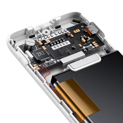 Портативный аккумулятор BASEUS Elf Digital Display 22.5W, 2.4A, 10000 мА⋅ч, белый Портативный аккумулятор BASEUS Elf Digital Display 22.5W, 2.4A, 10000 мА⋅ч, белый