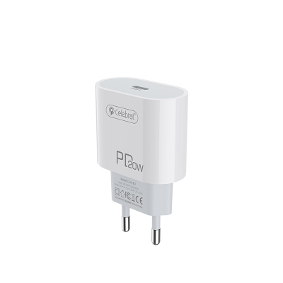 Сетевой адаптер Celebrat C-H4-EU Portable Fast Charger - White Сетевой адаптер Celebrat C-H4-EU Portable Fast Charger - White