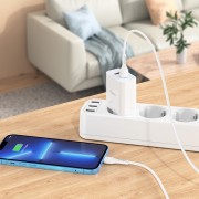 Сетевой адаптер hoco C97A PD20W+QC3.0 charger (EU) - White