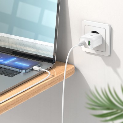 Зарядка Hoco C80A Plus Rapido PD20W+QC3.0 charger set(C to iP)(EU) - White Зарядка Hoco C80A Plus Rapido PD20W+QC3.0 charger set(C to iP)(EU) - White